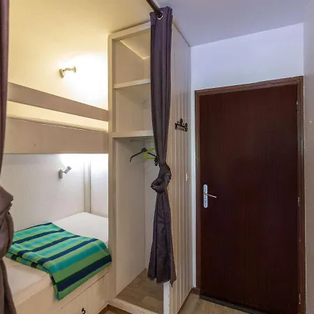 Joli 6 Personnes Au Pied Des Pistes - Fr-1-400-54
